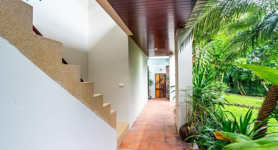 For sale 4 Beds villa in Cha Am, Phetchaburi