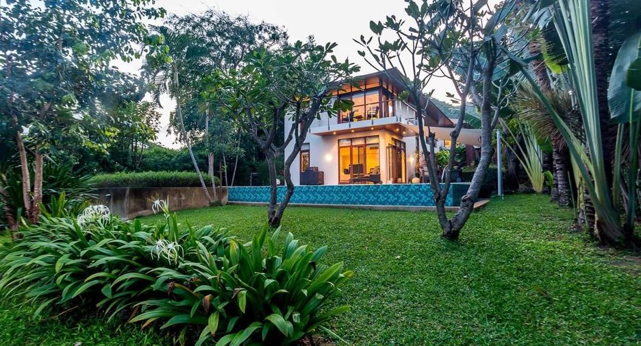 For sale 4 Beds villa in Cha Am, Phetchaburi