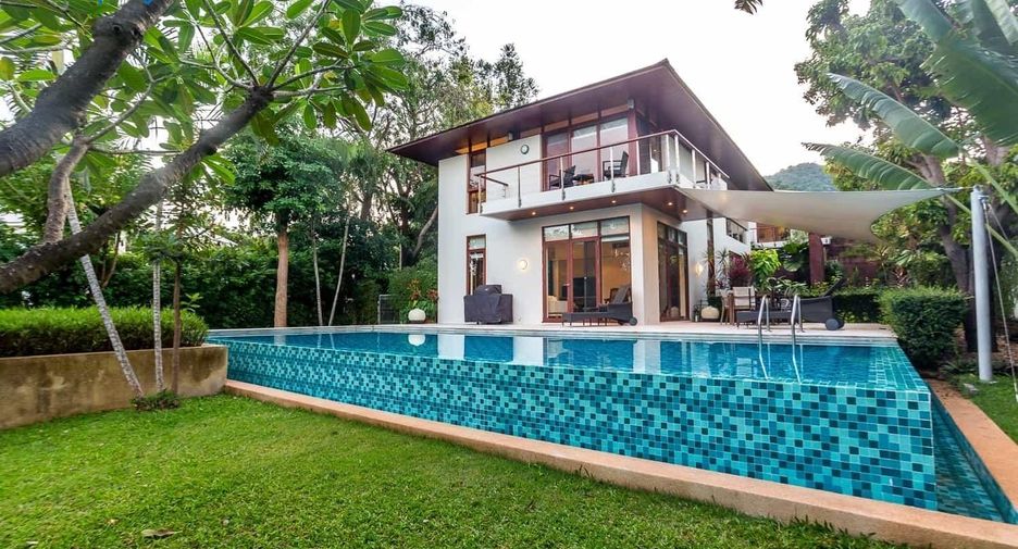 For sale 4 Beds villa in Cha Am, Phetchaburi
