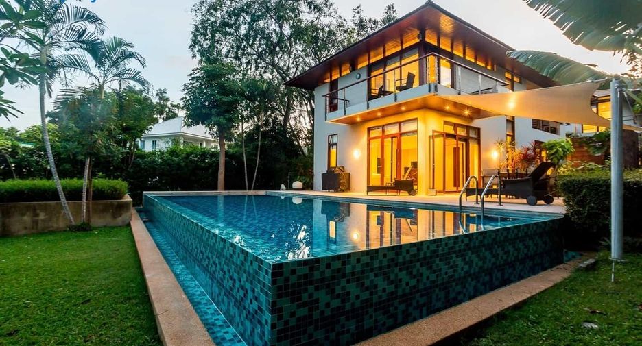 For sale 4 Beds villa in Cha Am, Phetchaburi
