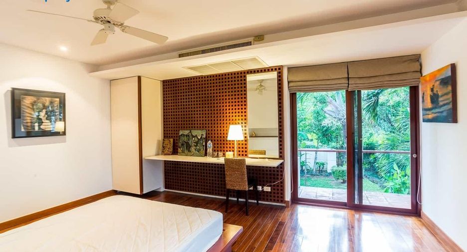 For sale 4 Beds villa in Cha Am, Phetchaburi