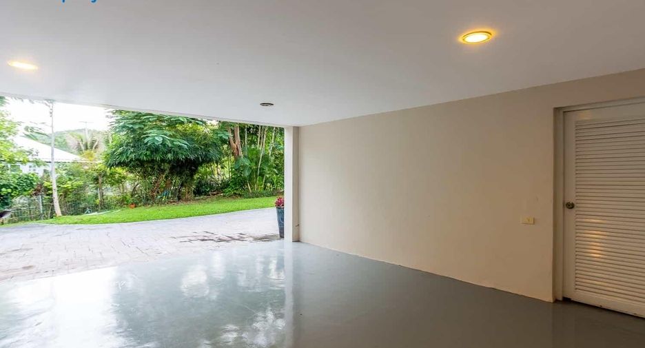 For sale 4 Beds villa in Cha Am, Phetchaburi