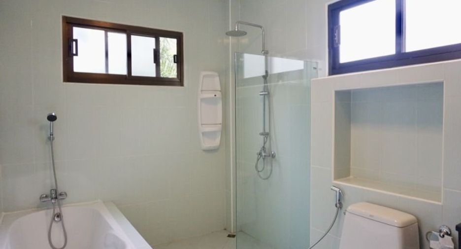 ให้เช่า 5 ห้องนอน บ้านเดี่ยว ใน หางดง, เชียงใหม่