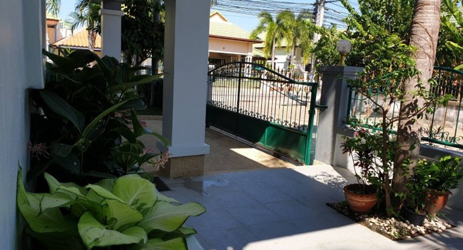 For sale 3 bed house in Bang Lamung, Chonburi