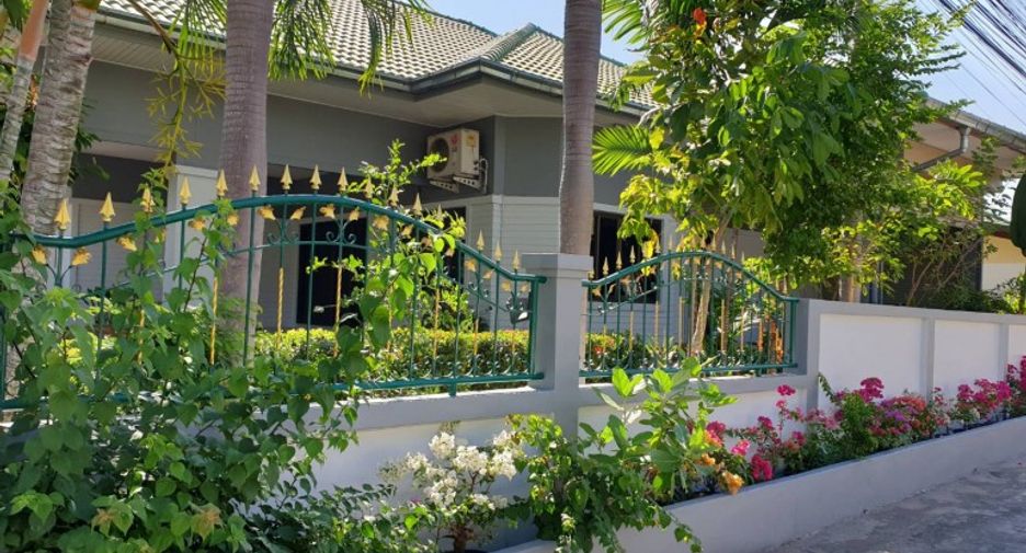 For sale 3 bed house in Bang Lamung, Chonburi