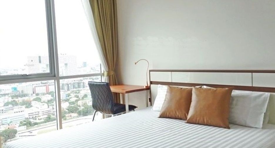 For sale 2 bed condo in Lat Krabang, Bangkok