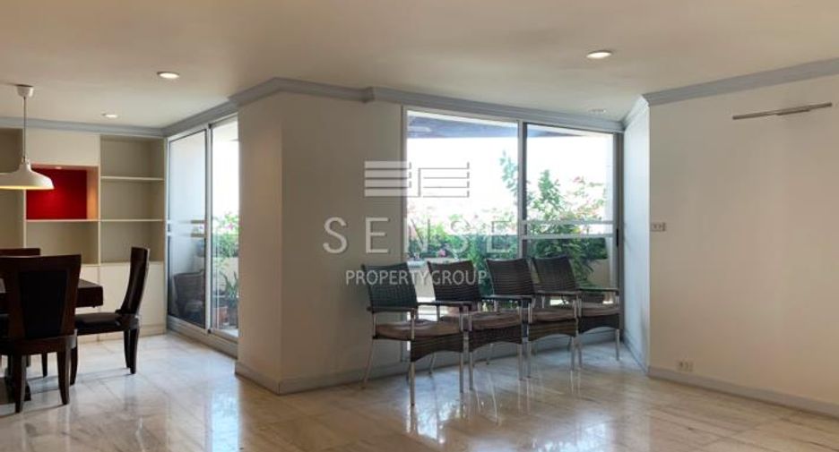 For sale and for rent 4 bedrooms condo in Watthana, Bangkok