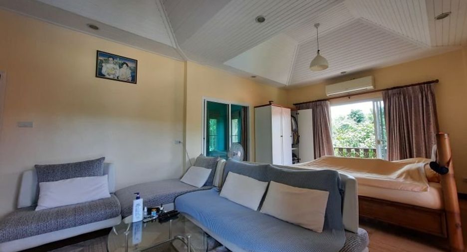 For sale 5 Beds villa in Takua Pa, Phang Nga