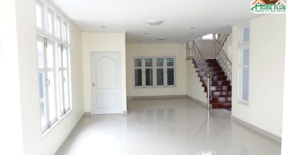 Haus zum Kauf mit 3 Zimmer in Khlong Luang, Pathum Thani