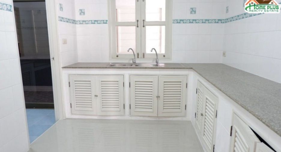 Haus zum Kauf mit 3 Zimmer in Khlong Luang, Pathum Thani