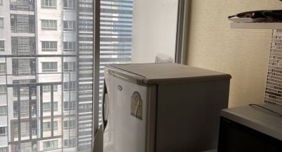 For sale 1 bed condo in Yan Nawa, Bangkok