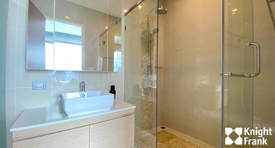 For sale 1 bed condo in Watthana, Bangkok