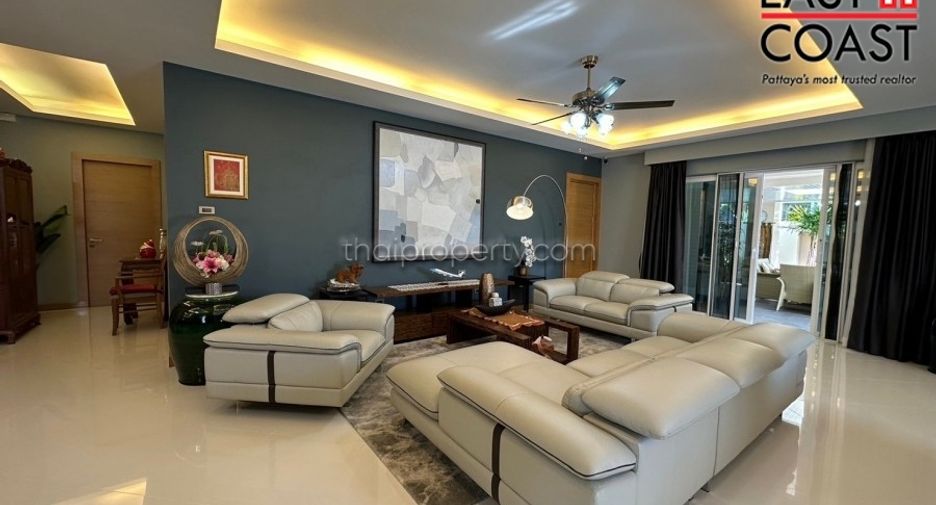 For sale 2 bedrooms house in East Pattaya, Pattaya