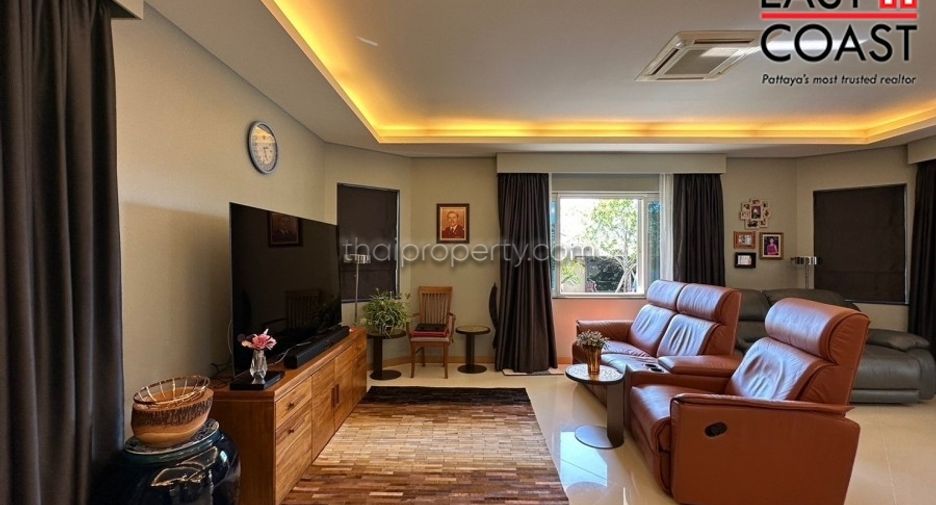 For sale 2 bedrooms house in East Pattaya, Pattaya