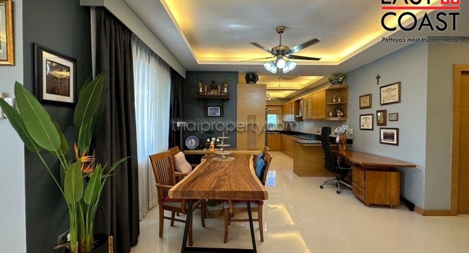 For sale 2 bedrooms house in East Pattaya, Pattaya