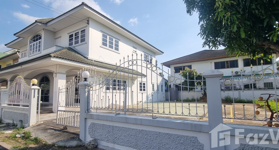 For sale 5 bed house in Mueang Rayong, Rayong