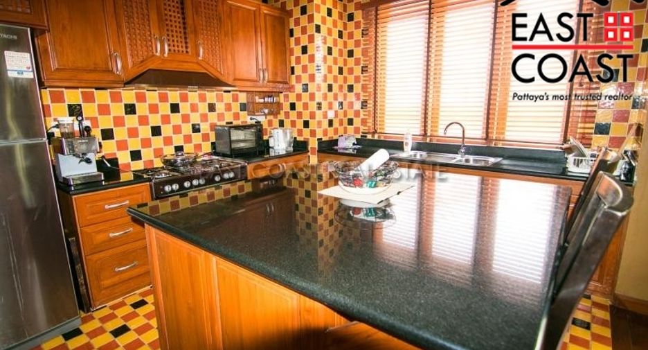 For sale 3 ベッドルーム house in Bang Lamung, Chonburi
