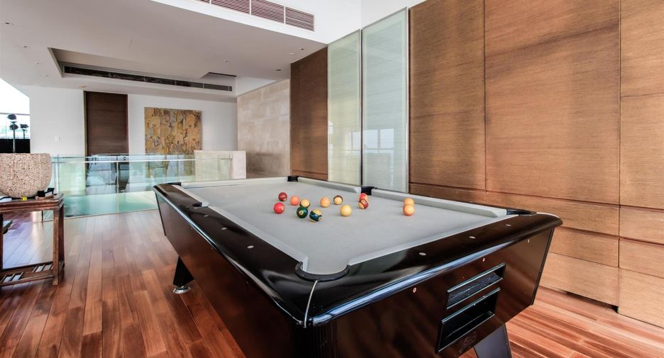 Condo en venta de 4 habitaciones en Central Pattaya, Pattaya