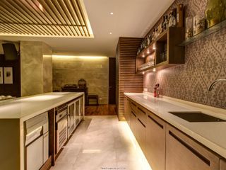 For sale 4 ベッドルーム condo in Bang Lamung, Chonburi
