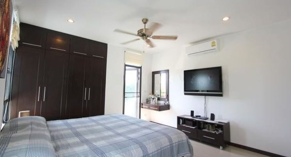 For rent and for sale 3 bedrooms villa in Mueang Phuket, Phuket