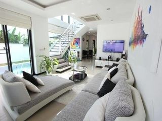 For rent and for sale 3 bedrooms villa in Mueang Phuket, Phuket