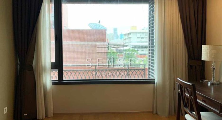 For rent 2 bedrooms condo in Pathum Wan, Bangkok