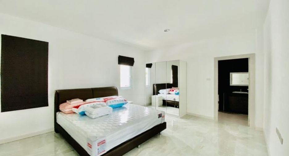 For rent 5 bedrooms house in Bang Lamung, Chonburi
