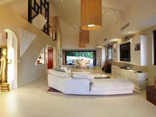 For rent and for sale 5 bedrooms villa in Kathu, Phuket