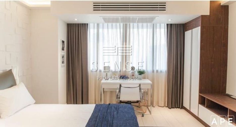 For rent 3 bedrooms condo in Watthana, Bangkok