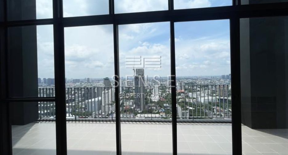 ขาย 4 ห้องนอน คอนโด ใน วัฒนา, กรุงเทพฯ