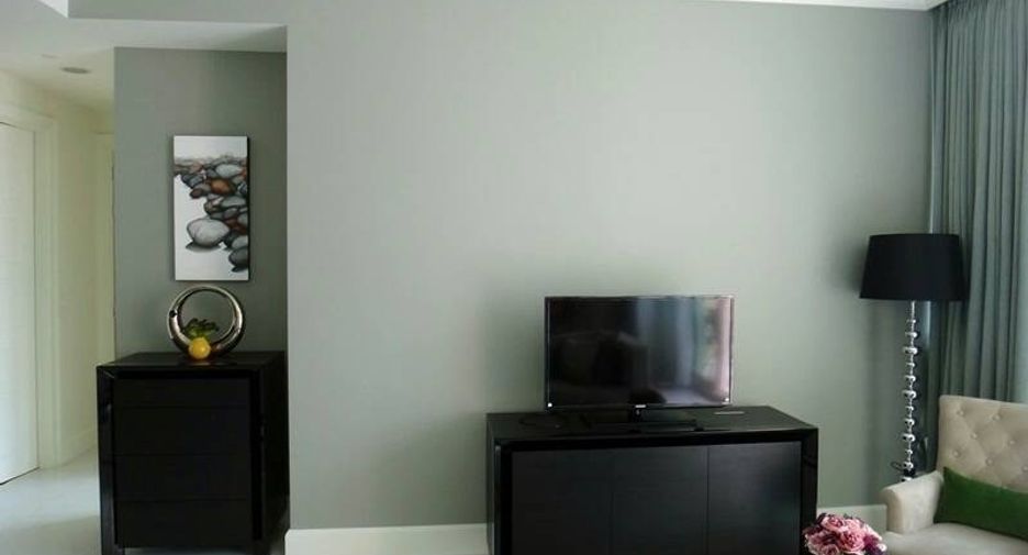 For rent 3 bedrooms condo in Watthana, Bangkok