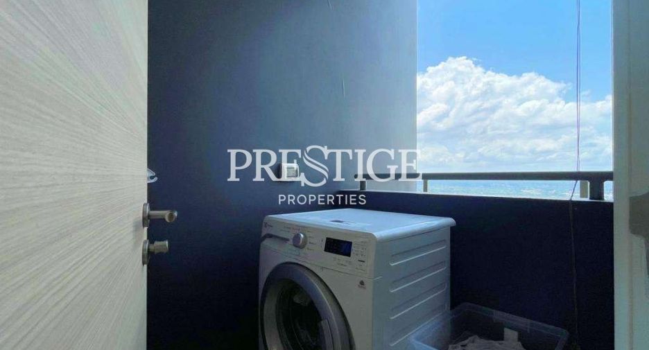 For sale 2 bedrooms condo in Jomtien, Pattaya