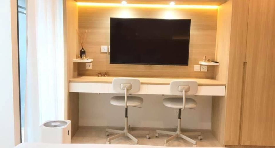 For sale studio condo in Pathum Wan, Bangkok
