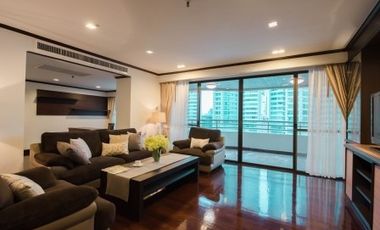 Wohnung zur Miete mit 3 Zimmer in Khlong Toei, Bangkok