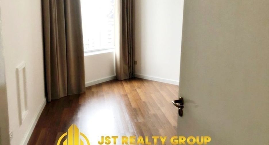 For sale 3 bedrooms condo in Pathum Wan, Bangkok