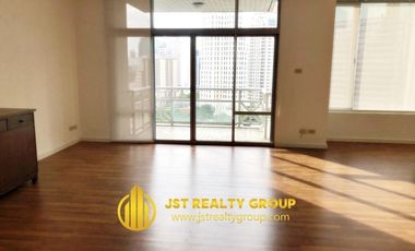 For sale 3 bedrooms condo in Pathum Wan, Bangkok