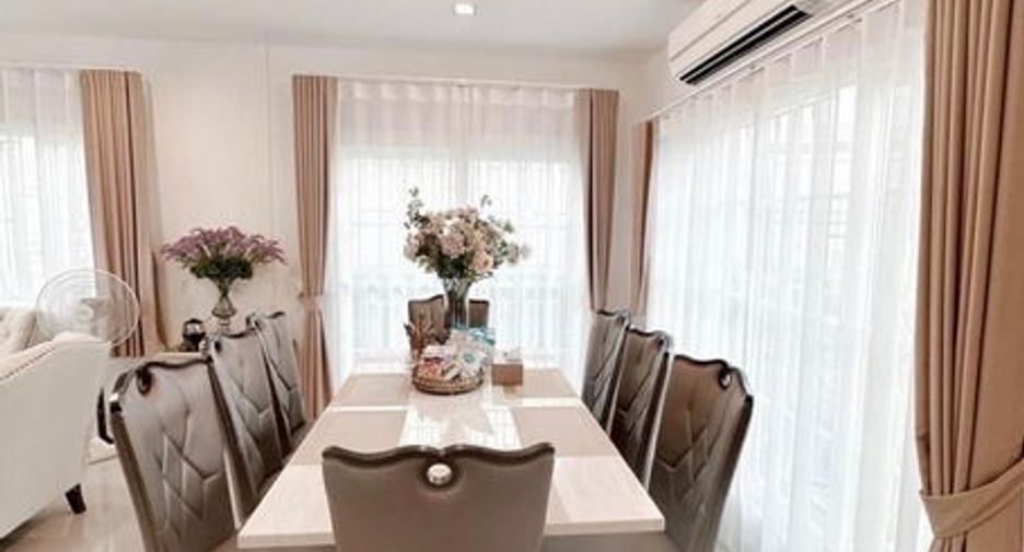 For rent 4 Beds house in Bueng Kum, Bangkok