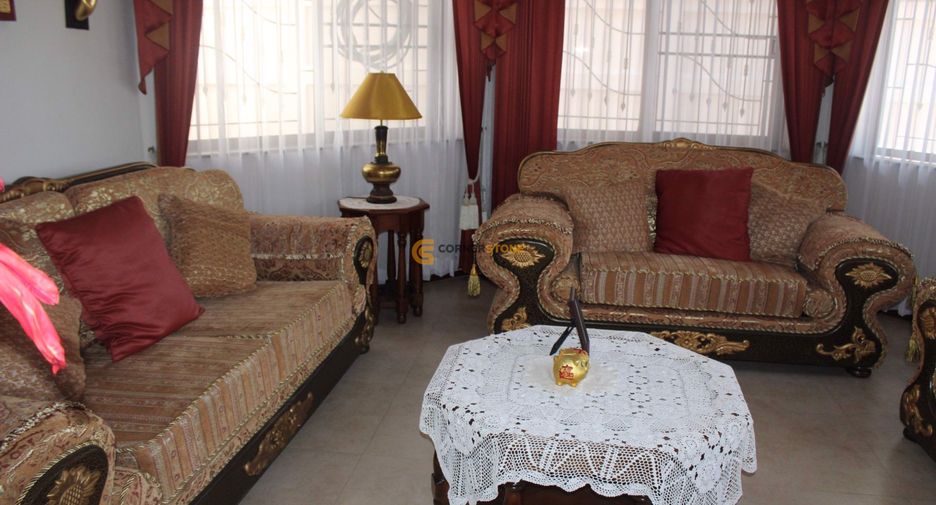 For rent and for sale 4 bedrooms house in Bang Lamung, Chonburi