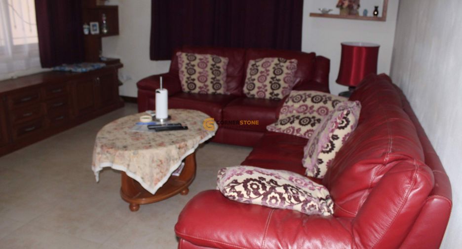 For rent and for sale 4 bedrooms house in Bang Lamung, Chonburi