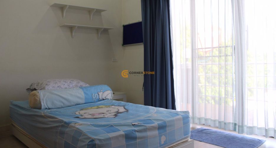 For rent and for sale 4 bedrooms house in Bang Lamung, Chonburi