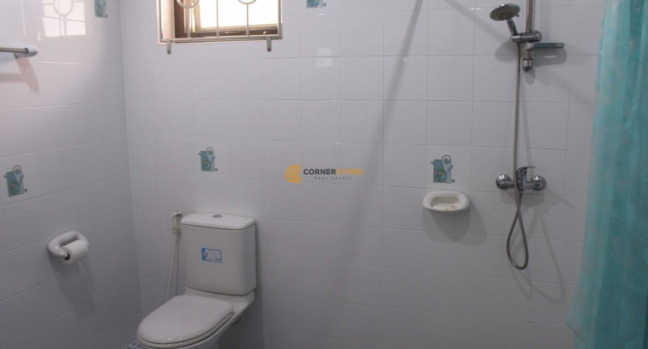 For rent and for sale 4 bedrooms house in Bang Lamung, Chonburi