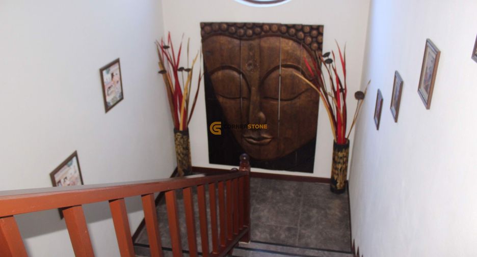 For rent and for sale 4 bedrooms house in Bang Lamung, Chonburi