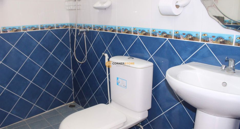 For rent and for sale 4 bedrooms house in Bang Lamung, Chonburi
