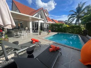 For sale 4 bed villa in Ko Samui, Surat Thani