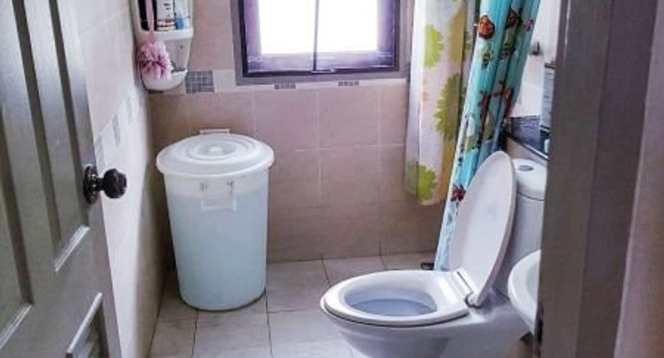 For sale 4 bedrooms house in Phasi Charoen, Bangkok