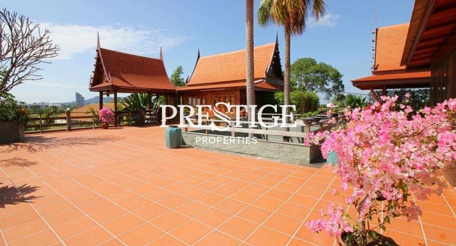 Casa en alquiler y en venta de 4 habitaciones en Sattahip, Chonburi