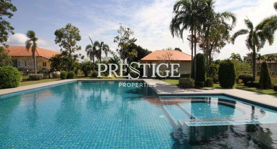 Casa en alquiler y en venta de 4 habitaciones en Sattahip, Chonburi