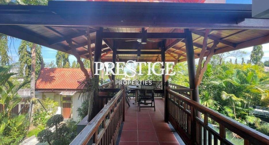 Casa en alquiler y en venta de 4 habitaciones en Sattahip, Chonburi