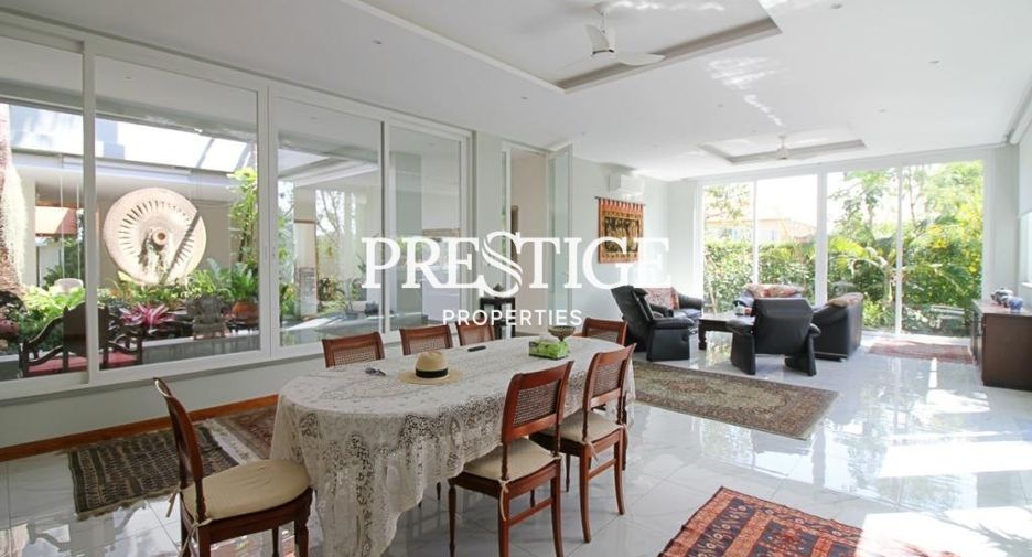 Casa en alquiler y en venta de 4 habitaciones en Sattahip, Chonburi