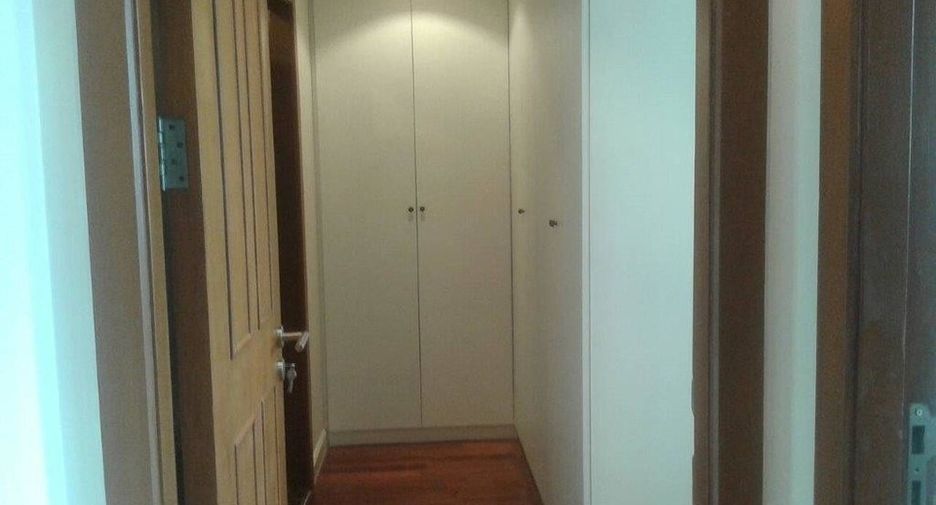 For sale 2 bedrooms condo in Pathum Wan, Bangkok